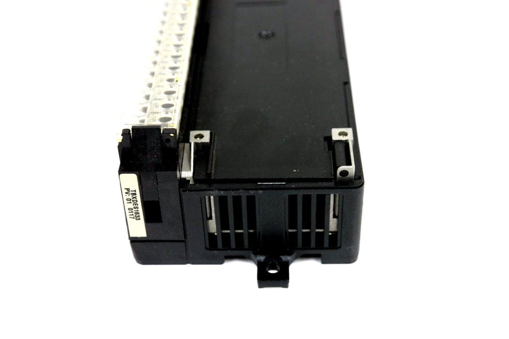 NIB SCHNEIDER AUTOMATION TBXDES1633 INPUT TBX7 SOCK. 16I 48VDC TBX-DES-1633