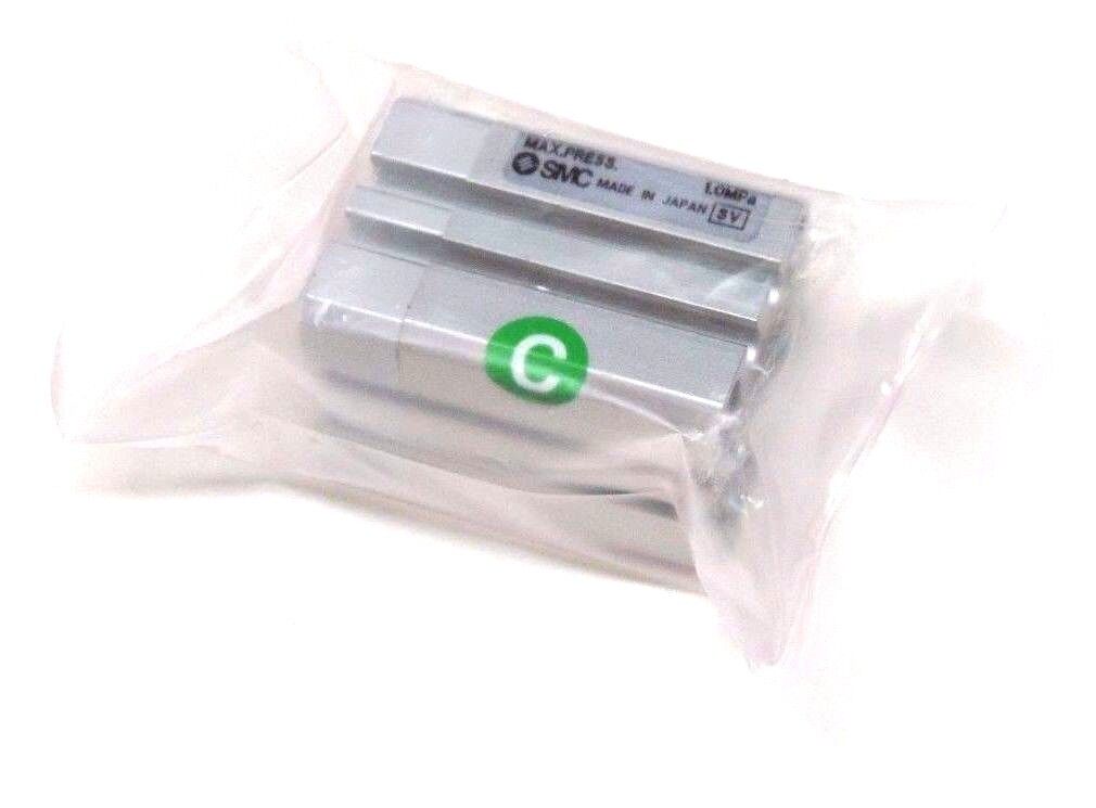 NIB SMC 10-CDQSB16-10D PNEUMATIC ROTARY CLAMP CYLINDER 10CDQSB1610D