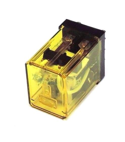 BOX OF 20 NEW MATSUSHITA NAIS HC2E-H-DC12V POWER RELAYS AP322144K, 12VDC, 3A