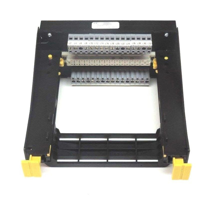 ENTRELEC SCM HE12 D32F TERMINAL 002042717, 1SNA020427R1700, SCMHE12D32F