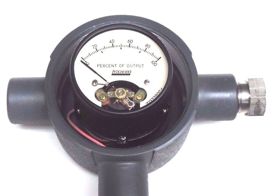 FOXBORO E94-P28S TEMPERATURE TRANSMITTER E94 W/ 713329004 GAUGE