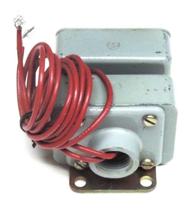 GENERAL ELECTRIC CR115A12 VANE OPERATED LIMIT SWITCH 115/230VAC, 1NC