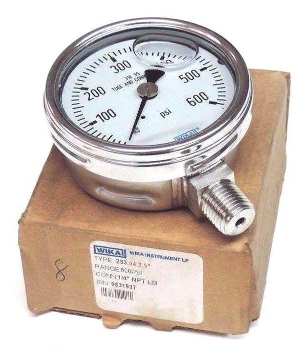 NIB WIKI TYPE: 233.54 2.5'' RANGE: 600PSI, P/N: 9831937, CONN: 1/4'' NPT LM