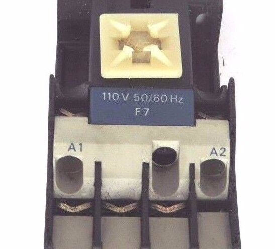 TELEMECANIQUE LC1-D1610F7 REVERSING CONTACTOR 110V, 50/60HZ, LC1D1610