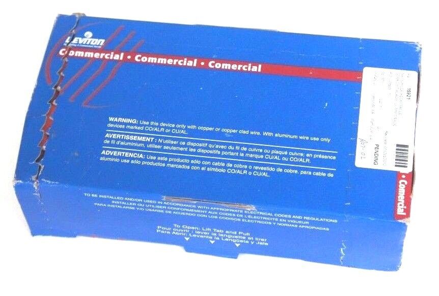 BOX OF 10 NEW LEVITON CR20-C DUPLEX RECEPTACLES STRAIGHT BLADE CR20C