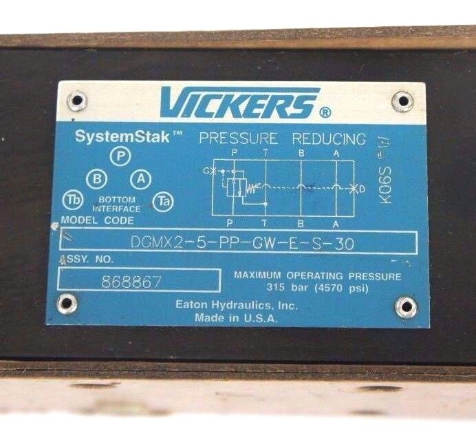 NEW VICKERS DGMX2-5-PP-GW-E-S-30 SYSTEMSTAK PRESSURE REDUCING VALVE 868867