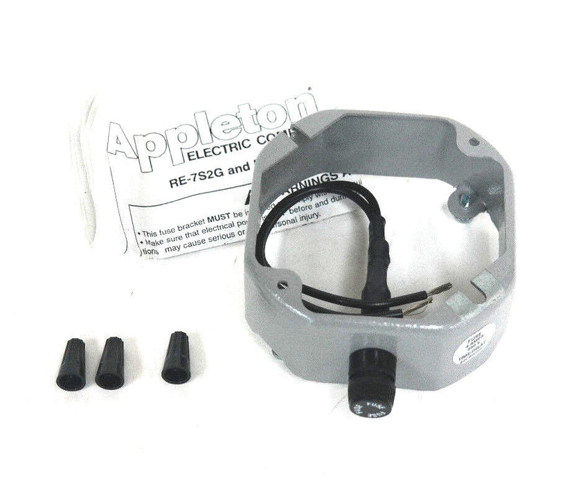 NEW APPLETON 800620001 TIME DELAY FUSE BRACKET ASSEMBLY 4A, 250V