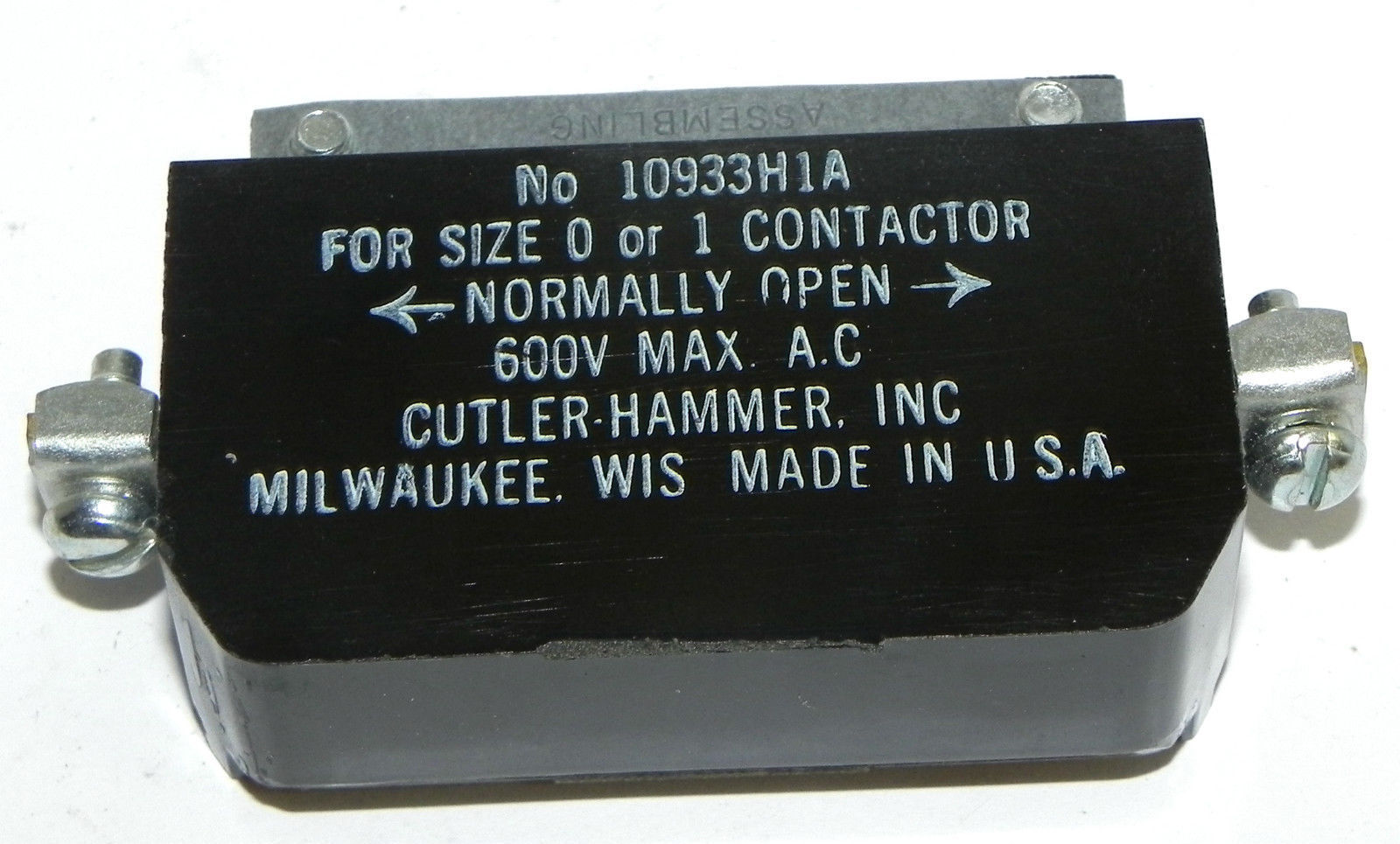 NEW CUTLER-HAMMER 10933H1A AUXILIARY CONTACT FOR SIZE 0 OR 1, 600V MAX A.C.