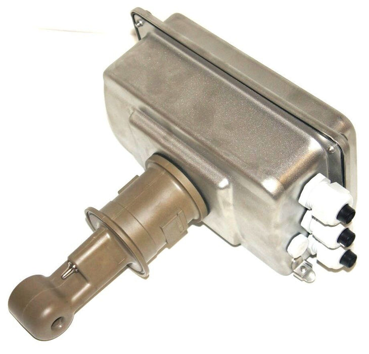 NEW ENDRESS HAUSER CLD132-PCS138HA1 SMARTECS CONDUCTIVITY SYSTEM CLD132PCS138HA1
