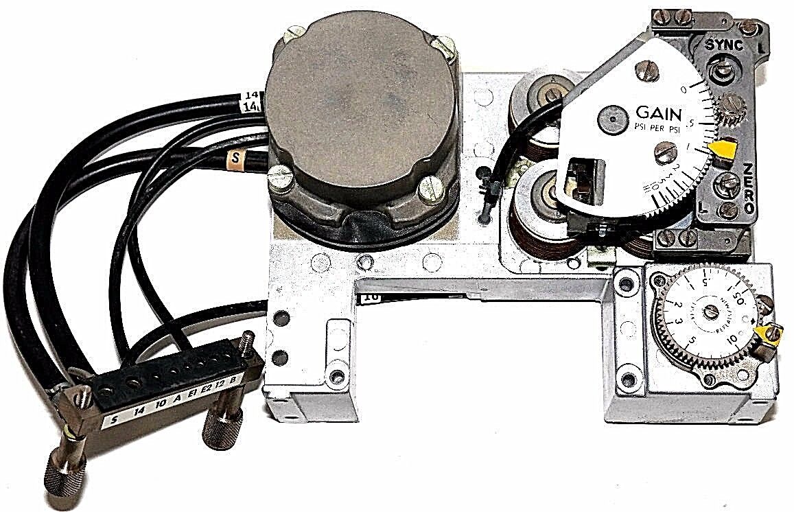 NEW TAYLOR INSTRUMENT 58S252 PRESSURE CONTROLLER REGULATOR