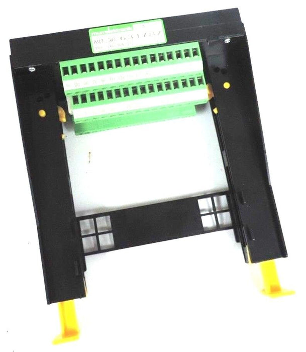 NIB MURR ELEKTRONIK 631787 EUROCARD HOLDER TYPE SKP-64IC