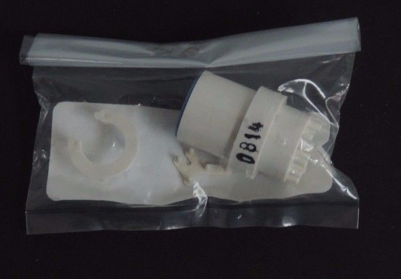 LOT OF 31 NEW AIR LOGIC F3702251 .032" FLUIDIC NOR LOGIC ELEMENT F3702251.032