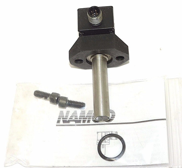 NIB NAMCO MODEL EE210-18744 CYLINDICATOR SENSOR EE21018744 PROBE: 2.062