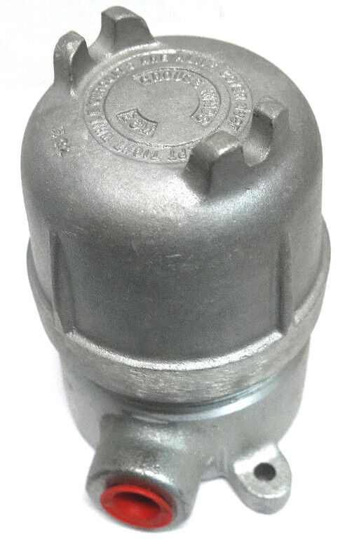 NEW CROUSE HINDS 10768-L EXPLOSION PROOF CONDUIT BOX  GUJ 0612, 19.5 CU. IN.
