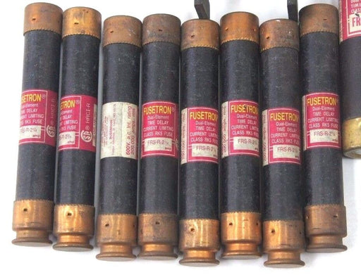 LOT OF 60 ASSORTED FUSES SEE DESCRIPTION FOR FULL LIST