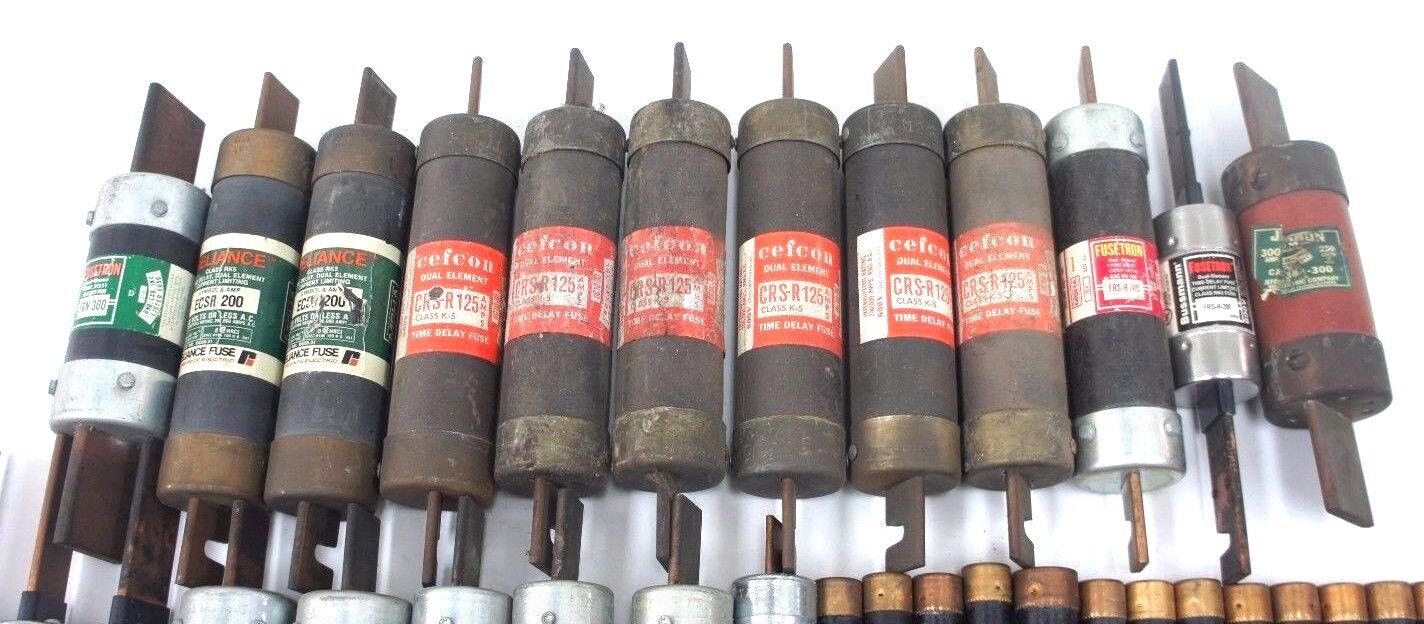 LOT OF 60 ASSORTED FUSES SEE DESCRIPTION FOR FULL LIST