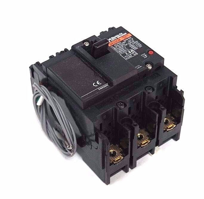 NIB FUJI SA33CM CIRCUIT BREAKER BM3ASC-2P6, 3P, 2.6A, AC500V,  BM3ASC2P6