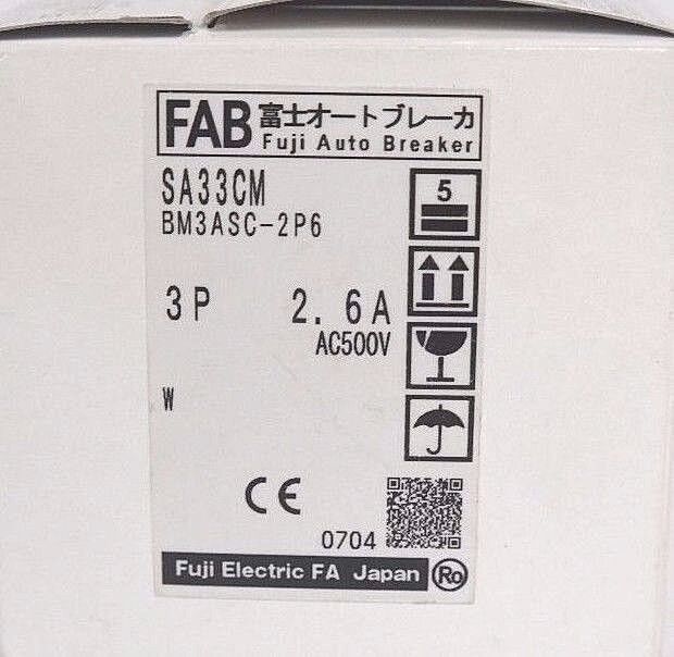 NIB FUJI SA33CM CIRCUIT BREAKER BM3ASC-2P6, 3P, 2.6A, AC500V,  BM3ASC2P6
