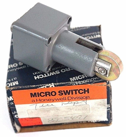 NIB HONEYWELL MICRO SWITCH 9PA4 LIMIT SWITCH HEAD W/ROLLER 8840