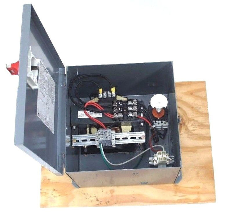 NIB SQUARE D 9070SK3000G2 SERIES: A TRANSFORMER DISCONNECT