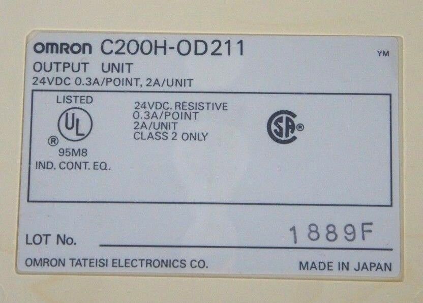 OMRON C200H-OD211 OUTPUT UNIT 24VDC 0.3A/POINT .2A UNIT C200H-0D211 - LOT OF 8