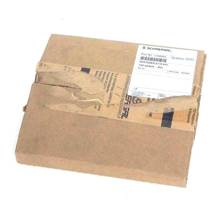 NIB SCHMERSAL 1142443 MOUNTING PLATE 1MP AZ/AZM...-B30 MONTAGEPLATTE KPL.
