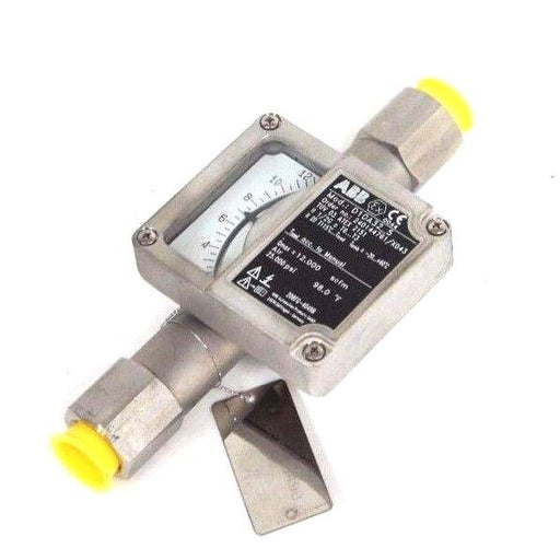 NEW ABB D10A32-5 FLOWMETER 1/2" NPT 420144761/X043 D10A325