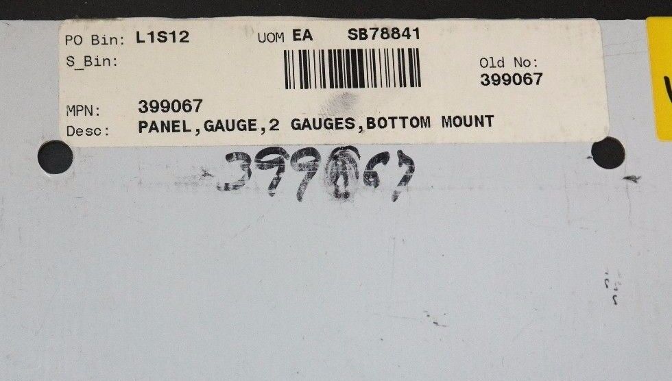 LOT OF 2 NEW 399067 PANEL, GAUGE, 2 GAUGES, BOTTOM MOUNT SB78841