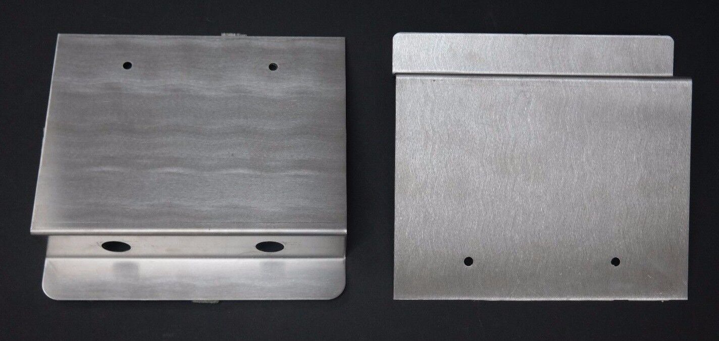 LOT OF 2 NEW 399067 PANEL, GAUGE, 2 GAUGES, BOTTOM MOUNT SB78841