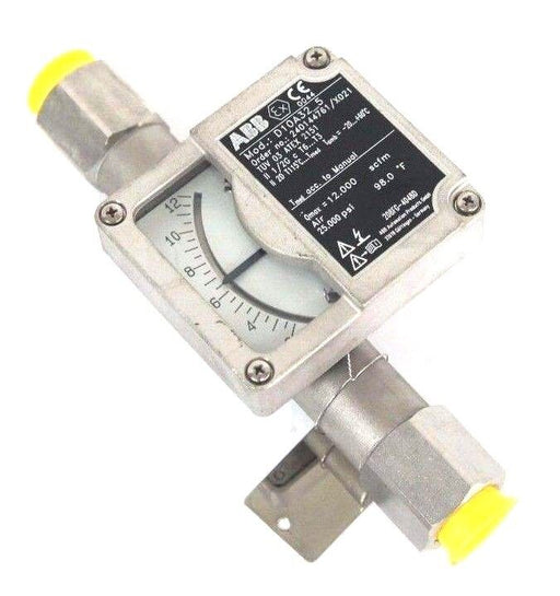 NEW ABB D10A32-5 FLOWMETER 1/2" NPT ORDER NO. 240144761/X021 D10A325