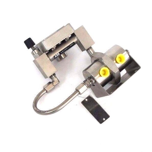 NEW ABB D10A32-0 FLOWMETER 1/4" NPT ORDER NO. 240150211/X021 D10A320