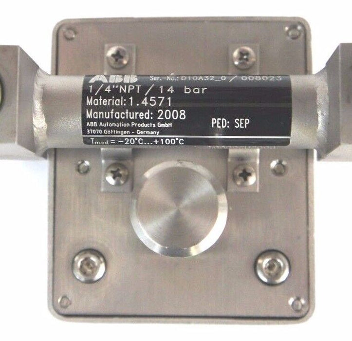 NEW ABB D10A32-0 FLOWMETER 1/4" NPT ORDER NO. 240150211/X017 D10A320