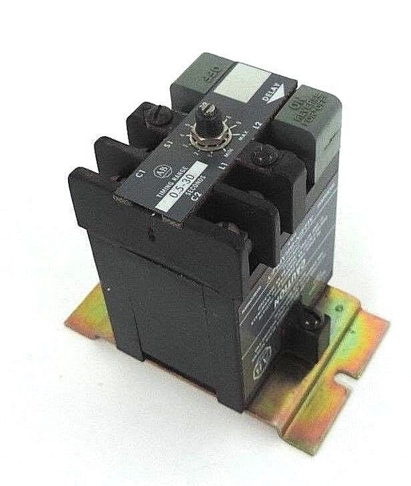 NEW ALLEN BRADLEY 852S-NSB SER. G SOLID STATE TIMING MODULE 0.5-30 SEC