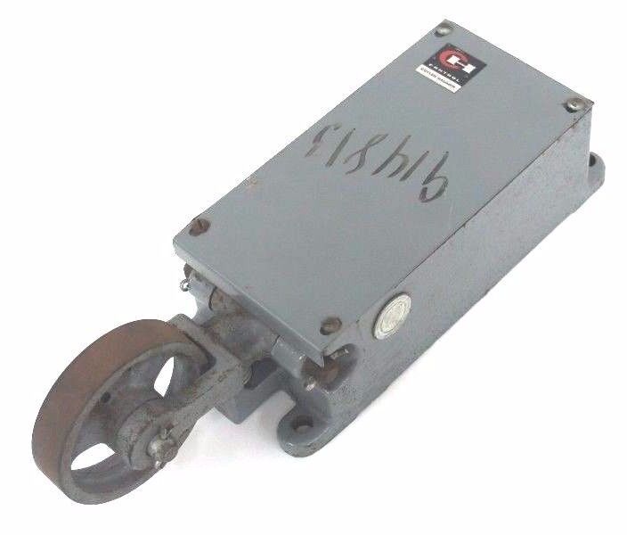 NEW CUTLER HAMMER 10316H71A LIMIT SWITCH 600 VOLTS MAX.