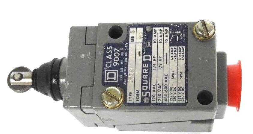 SQUARE D 9007-B52D LIMIT SWITCH 9007B52D, 120VAC 1/4HP 10AMP SER. B