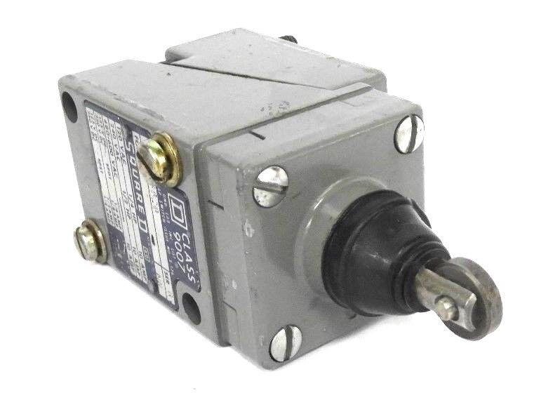 SQUARE D 9007-B52D LIMIT SWITCH 9007B52D, 120VAC 1/4HP 10AMP SER. B