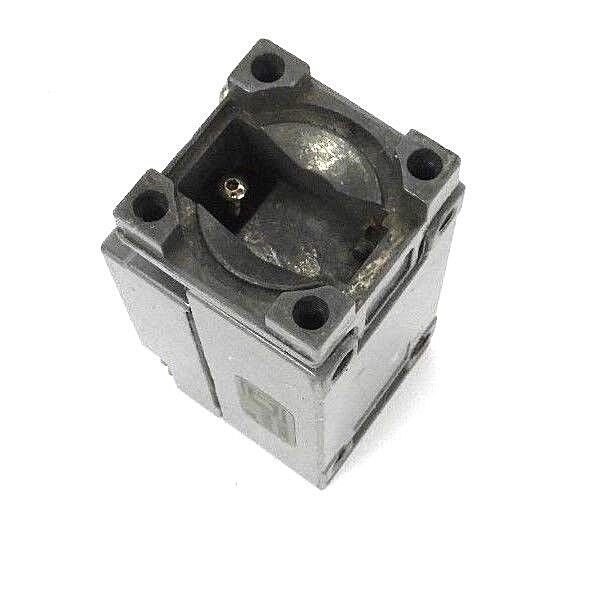 SQUARE D 9007-C054 LIMIT SWITCH 9007-C054A2 SER. A (PLUG-IN UNIT LESS HEAD)