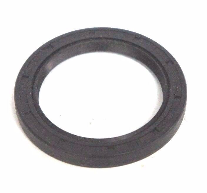 NEW TCM 45X60X7TC OIL SEAL