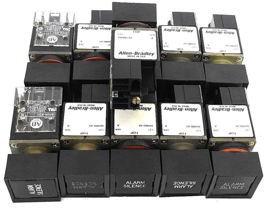 LOT OF 11 ALLEN BRADLEY 800MB-X0 PUSHBUTTON SWITCHES SER. A 800MB-XO W/ 800M-XD1