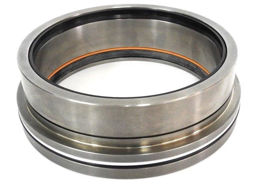 NEW HYDRO LINE HYD-N5-660-44 IRON GLAND WITH LLIP NBR SEALS 5-1/2" N5-660-44