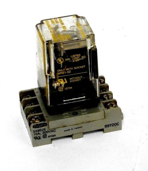 SQUARE D 8501-KP12 RELAY WITH DAYTON 5X852E SOCKET, 8501KP122PDT