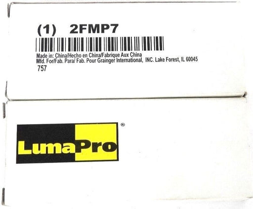 LOT OF 20 NEW LUMAPRO 2FMP7 MINIATURE LAMP BULBS