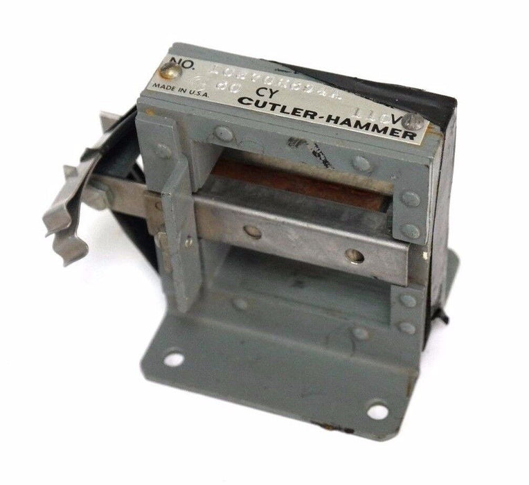 CUTLER HAMMER 10370H694A SOLENOID VALVE COIL CASE 110V 60CY