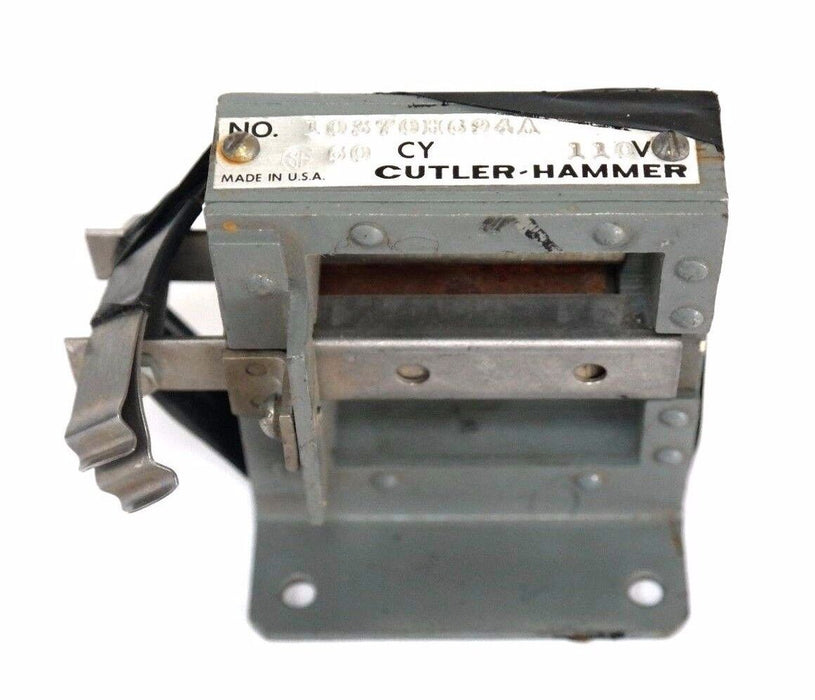 CUTLER HAMMER 10370H694A SOLENOID VALVE COIL CASE 110V 60CY