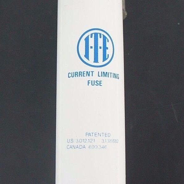 NIB ITE 427516 FUSE 200 E. AMPS 4.8kV 250MVA CURVE NO. 200-500
