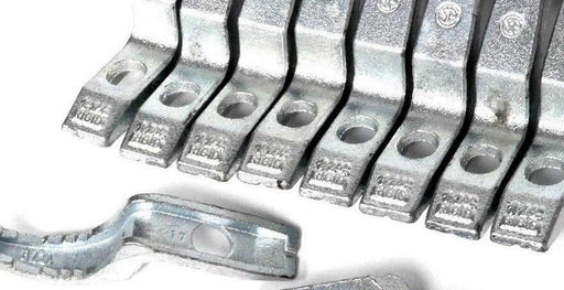 LOT OF 10 NEW THOMAS & BETTS 1 1/4" RIGID CONDUIT FITTING ACCESSORY