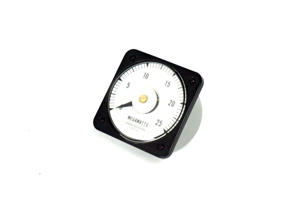 GENERAL ELECTRIC 6485K81184 VOLTMETER TYPE DB-40, 0-25 MEGAWATTS
