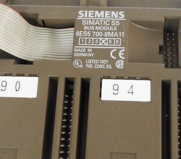 SIEMENS 6ES5 700-8MA11 SIMATIC S5 BUS MODULE 6ES57008MA11