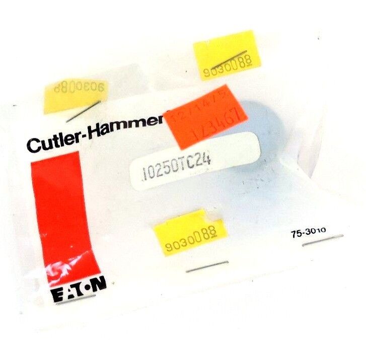 NEW CUTLER-HAMMER 10250TC24 LENS BLUE FOR INDICATING LIGHT PLASTIC