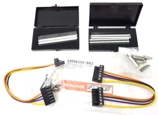 LOT OF 2 NEW HONEYWELL 14506986-001 R7044 ANALOG OUTPUT EXPANSIONS 8 OUTPUTS
